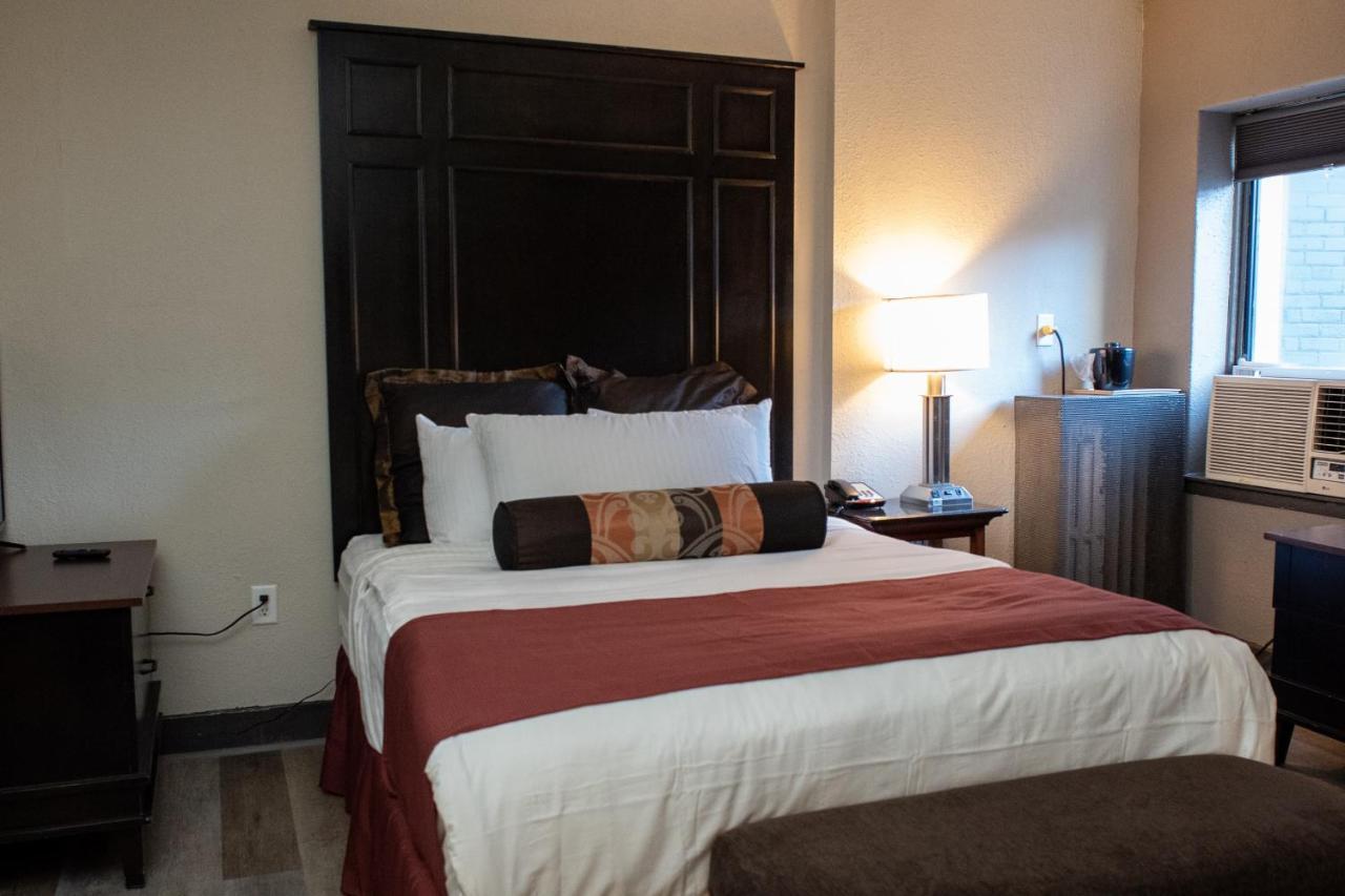 Hotel Chataura Dearborn Ngoại thất bức ảnh