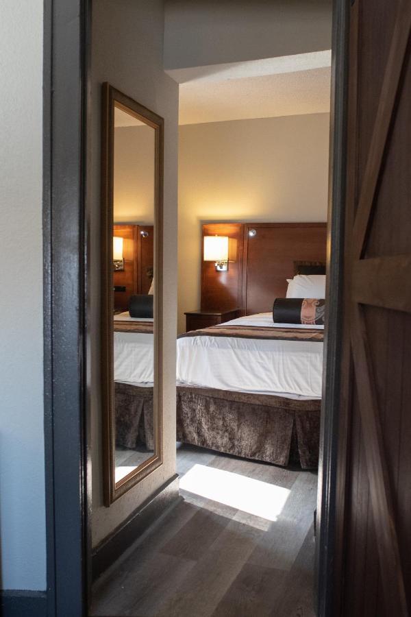 Hotel Chataura Dearborn Ngoại thất bức ảnh
