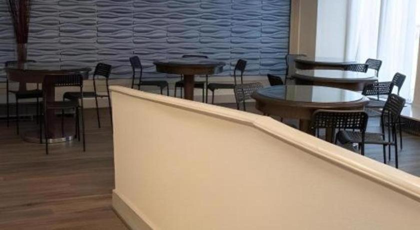 Hotel Chataura Dearborn Ngoại thất bức ảnh